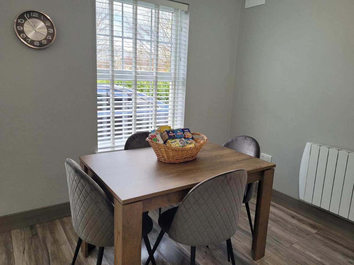 Horseleap Bnb Moate Ngoại thất bức ảnh